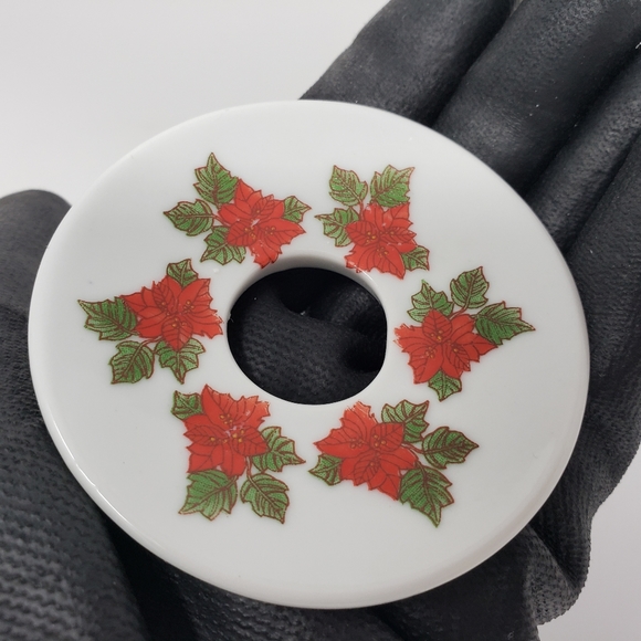 Candle Rings Plates Porcelain Holly Poinsettia Chirstmas Set of 2 - Picture 5 of 16